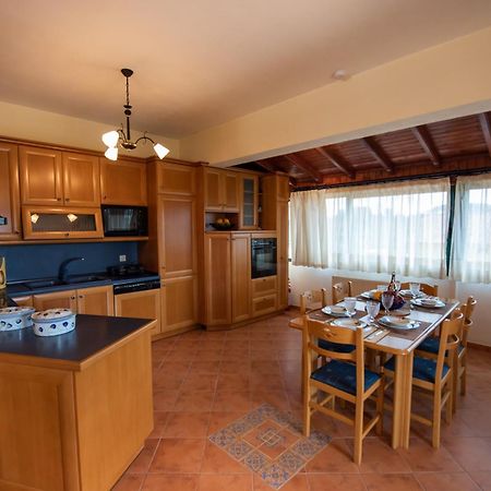 Mirmidones Corfu Apartment Petriti  Экстерьер фото